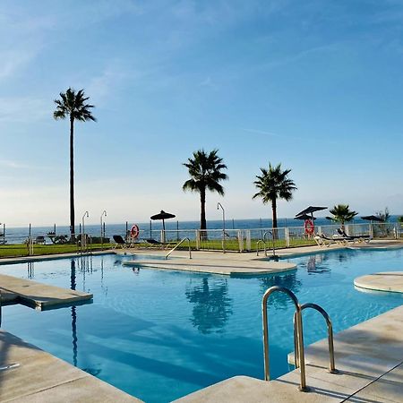 Sunshine Beach Front Complex, Wifi, Modern Casares Extérieur photo
