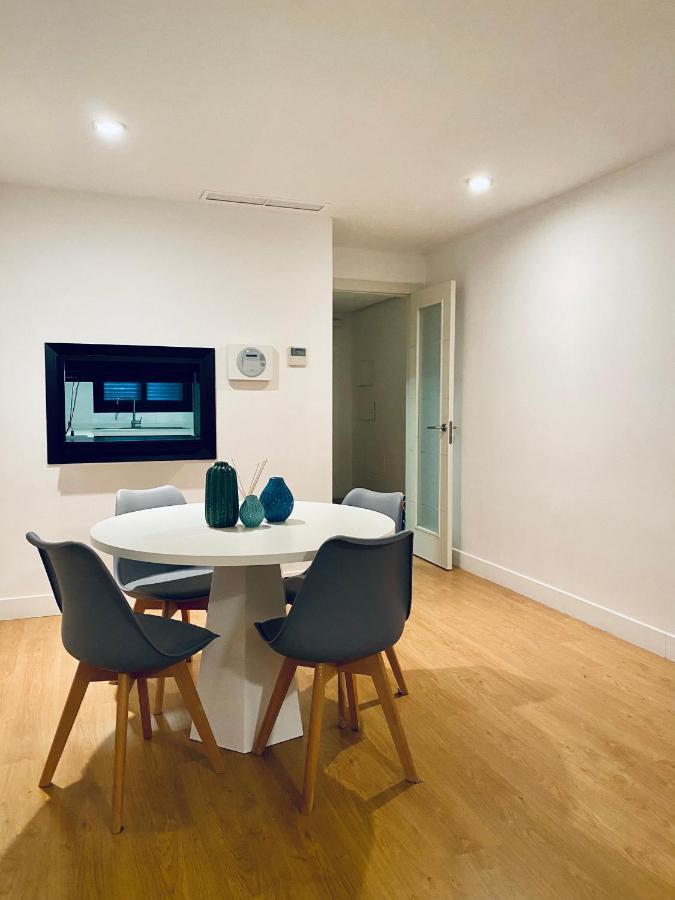 Sunshine Beach Front Complex, Wifi, Modern Casares Extérieur photo